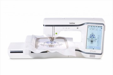 Brother Celeste Innov-er CX1e broderimaskin