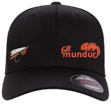 Full mundur Flexfit caps med brodert motiv